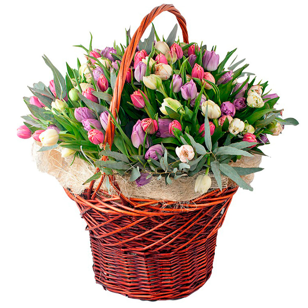 Тюльпаны в корзине картинки. Корзина с весенними цветами. Корзина с тюльпанами. Букет в корзинке. Красивый весенний букет.